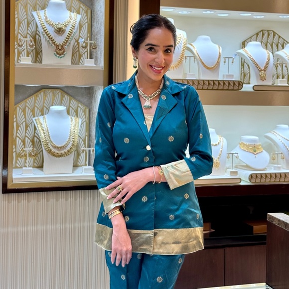 Silk Saree pantsuit ✨ - Picture 1 of 2